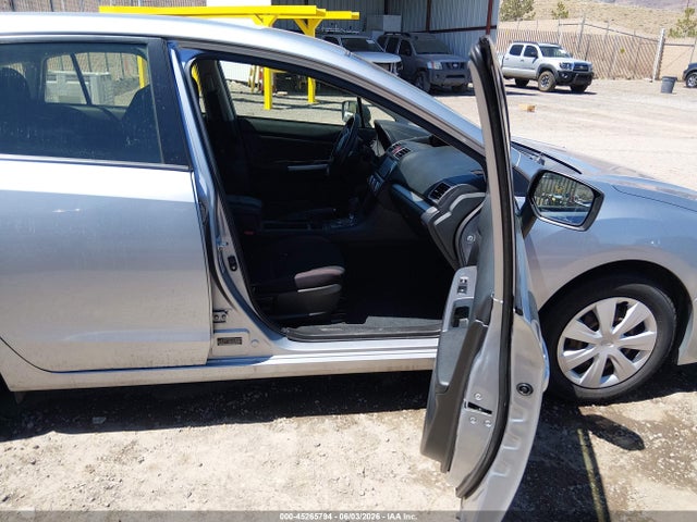 Subaru Impreza 2.0i 2016 JF1GPAA66G8251447 Image 5