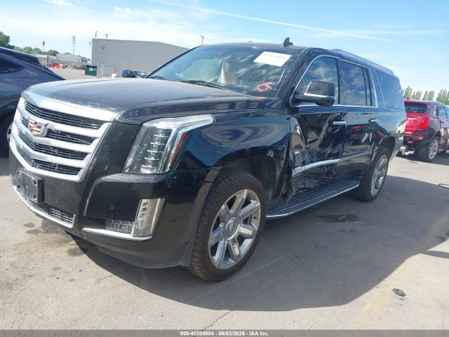2019 Cadillac Escalade Esv Premium Luxury მანქანა იყიდება აუქციონზე, vin: 1GYS4JKJ3KR367007, აუქციონის ნომერი: 45265804