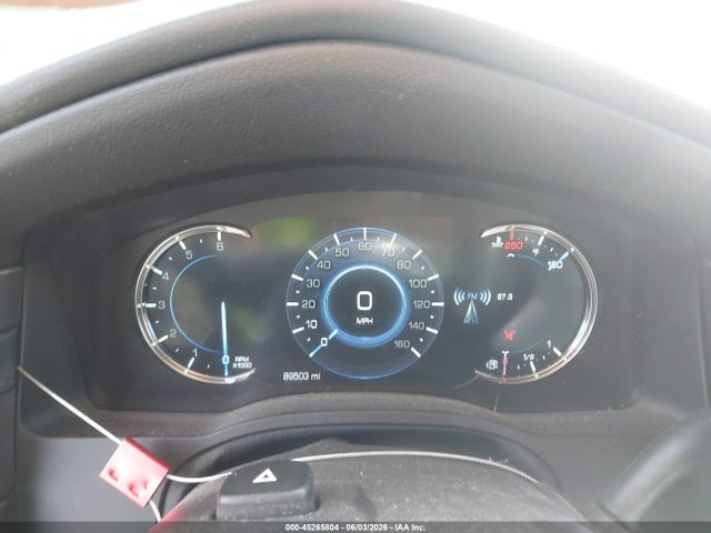 2019 Cadillac Escalade Esv Premium Luxury მანქანა იყიდება აუქციონზე, vin: 1GYS4JKJ3KR367007, აუქციონის ნომერი: 45265804