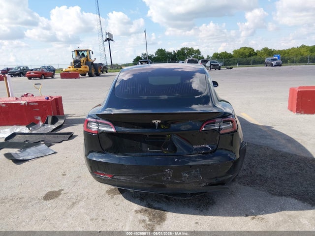 5YJ3E1EB3JF170838 Tesla Model 3 Long Range/performance