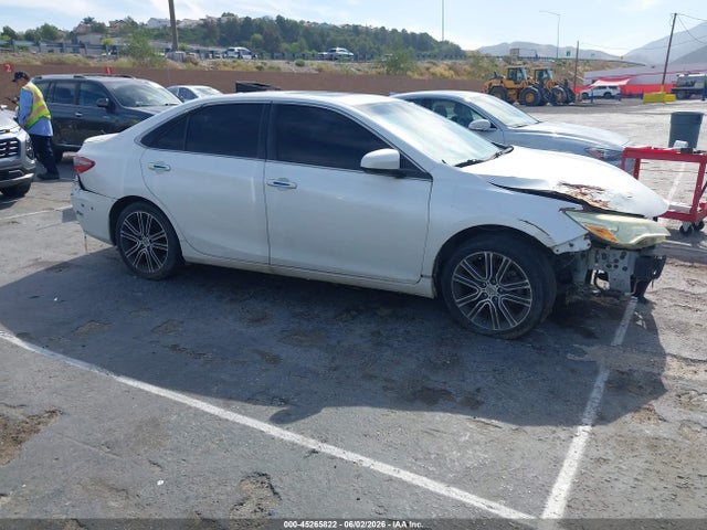 4T1BF1FK6GU541610 Toyota CAMRY SE