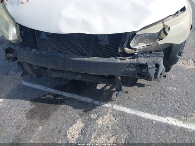 4T1BF1FK6GU541610 Toyota CAMRY SE
