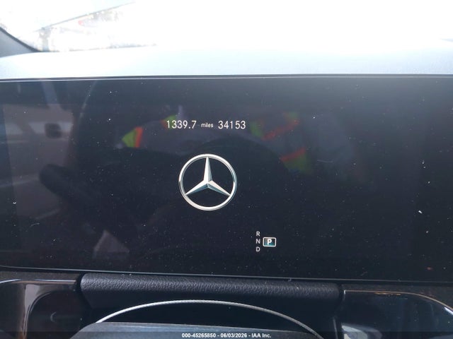 W1N4N4GB9PJ473927 Mercedes-Benz GLA 250
