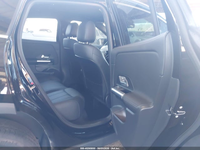 W1N4N4GB9PJ473927 Mercedes-Benz GLA 250