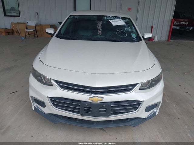1G1ZH5SX6HF122614 Chevrolet Malibu Premier