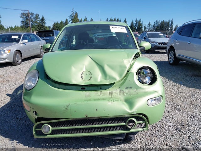 45265918 :رقم المزاد ، 3VWDD21C43M425245 vin ، 2003 Volkswagen New Beetle Glx مزاد بيع