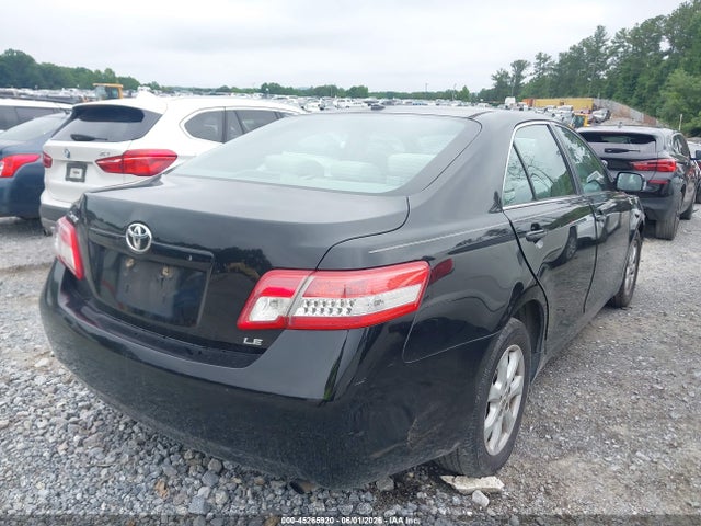 45265920 :رقم المزاد ، 4T1BF3EK1BU120240 vin ، 2011 Toyota Camry Le مزاد بيع
