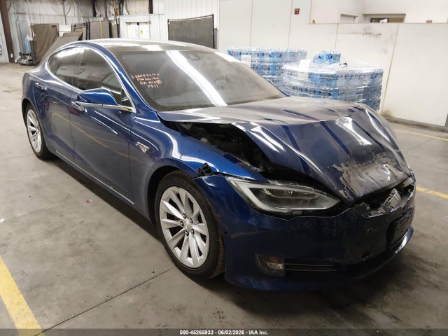 Продаж на аукціоні авто 2016 Tesla Model S, vin: 5YJSA1E20GF137411, номер лоту: 45265933