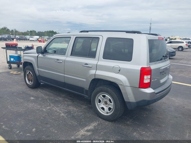 45265950 :رقم المزاد ، 1C4NJRBB7FD197904 vin ، 2015 Jeep Patriot Sport مزاد بيع