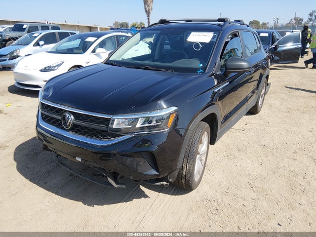 45265962 :رقم المزاد ، 3VVAX7B27PM330878 vin ، 2023 Volkswagen Taos 1.5t S مزاد بيع
