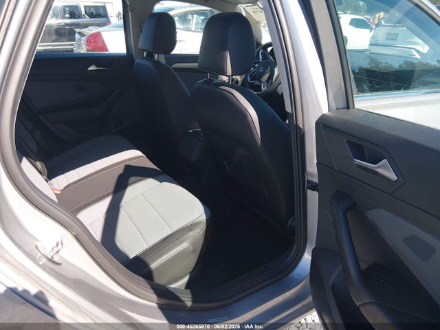 2025 Volkswagen Jetta 1.5t Se მანქანა იყიდება აუქციონზე, vin: 3VW7X7BU4SM072013, აუქციონის ნომერი: 45265970
