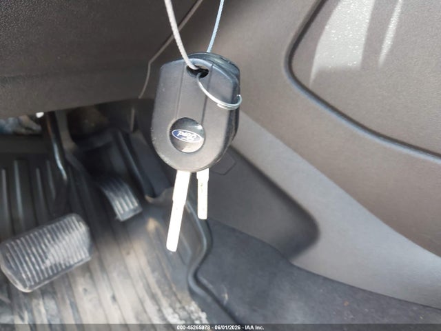 45265978 :رقم المزاد ، 1FMCU0F75FUA16746 vin ، 2015 Ford Escape S مزاد بيع