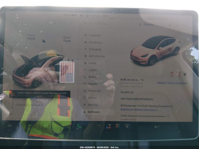 Продаж на аукціоні авто 2023 Tesla Model Y Awd/long Range Dual Motor All-wheel Drive, vin: 7SAYGDEE4PF615014, номер лоту: 45265979