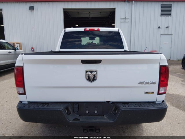 45265996 :رقم المزاد ، 1C6RR7KGXKS634396 vin ، 2019 Ram 1500 Classic Tradesman  4x4 5'7 Box مزاد بيع