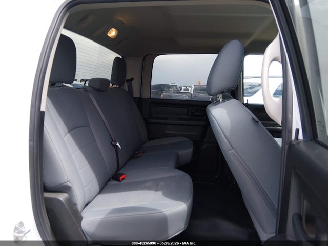 45265996 :رقم المزاد ، 1C6RR7KGXKS634396 vin ، 2019 Ram 1500 Classic Tradesman  4x4 5'7 Box مزاد بيع