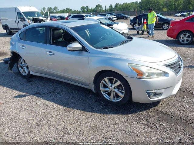 Продажа на аукционе авто 2015 Nissan Altima 2.5 Sl, vin: 1N4AL3AP8FC260930, номер лота: 45266000