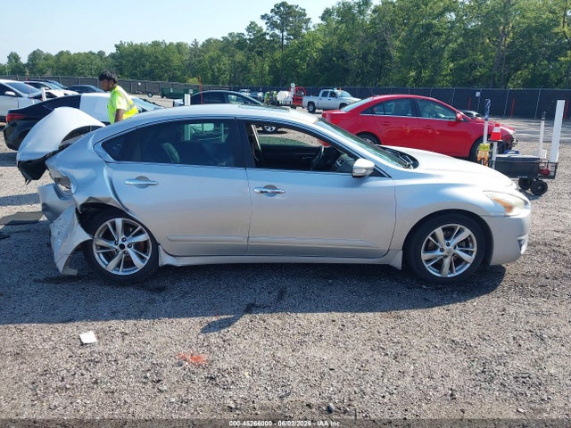 Продажа на аукционе авто 2015 Nissan Altima 2.5 Sl, vin: 1N4AL3AP8FC260930, номер лота: 45266000