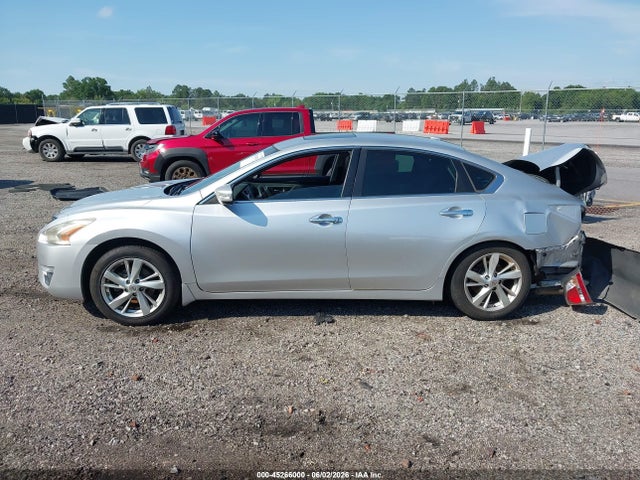 Продажа на аукционе авто 2015 Nissan Altima 2.5 Sl, vin: 1N4AL3AP8FC260930, номер лота: 45266000