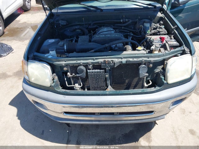 Продажа на аукционе авто 2001 Toyota Tundra Sr5 V8, vin: 5TBBT44121S184665, номер лота: 45266013