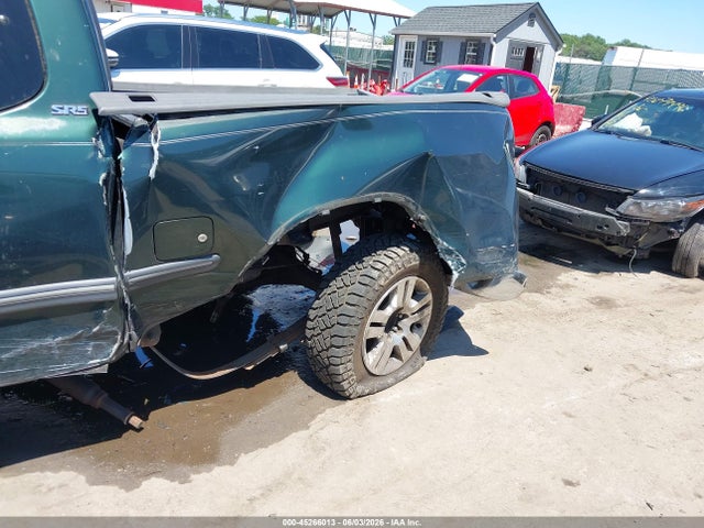 Продажа на аукционе авто 2001 Toyota Tundra Sr5 V8, vin: 5TBBT44121S184665, номер лота: 45266013
