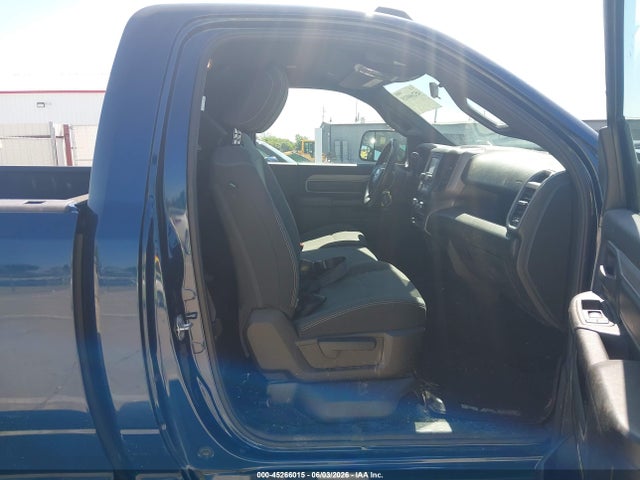 45266015 :رقم المزاد ، 3C6MR4AL1NG189811 vin ، 2022 Ram 2500 Tradesman  4x2 8' Box مزاد بيع