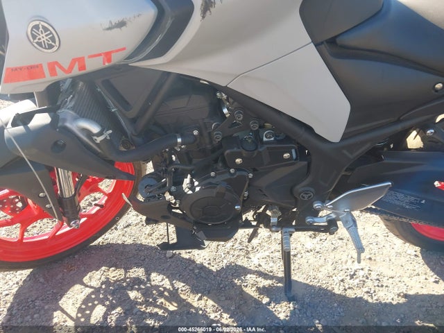 2020 Yamaha Mt-03 მანქანა იყიდება აუქციონზე, vin: MH3RH20Y7LK001075, აუქციონის ნომერი: 45266019