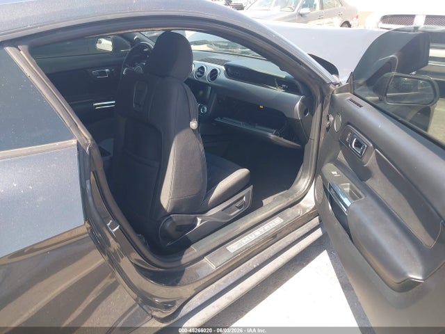 45266020 :رقم المزاد ، 1FA6P8CF9L5114239 vin ، 2020 Ford Mustang Gt Fastback مزاد بيع