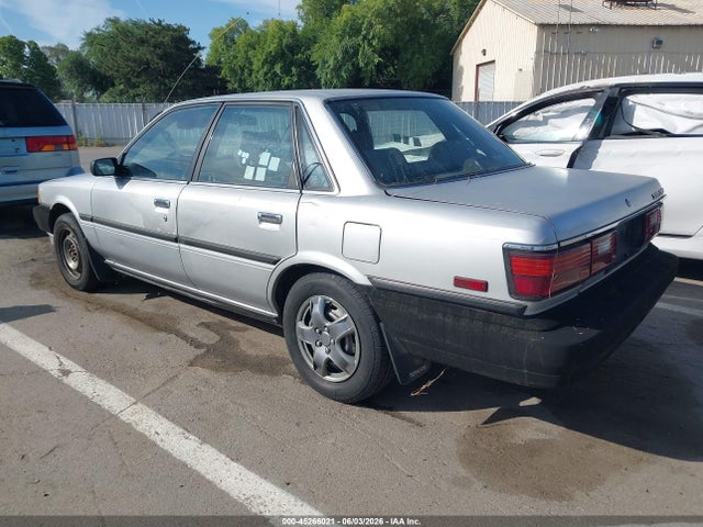 Продажа на аукционе авто 1989 Toyota Camry Dlx, vin: 4T1SV21E0KU083761, номер лота: 45266021