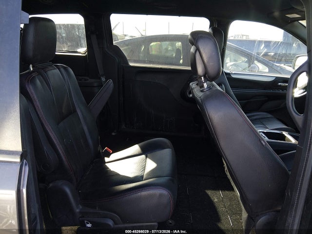 45266029 :رقم المزاد ، 2C4RDGEG8JR327246 vin ، 2018 Dodge Grand Caravan Gt مزاد بيع