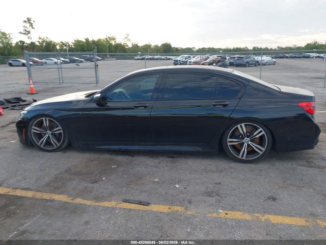 45266049 :رقم المزاد ، WBA7F0C5XKGM24653 vin ، 2019 Bmw 750i مزاد بيع