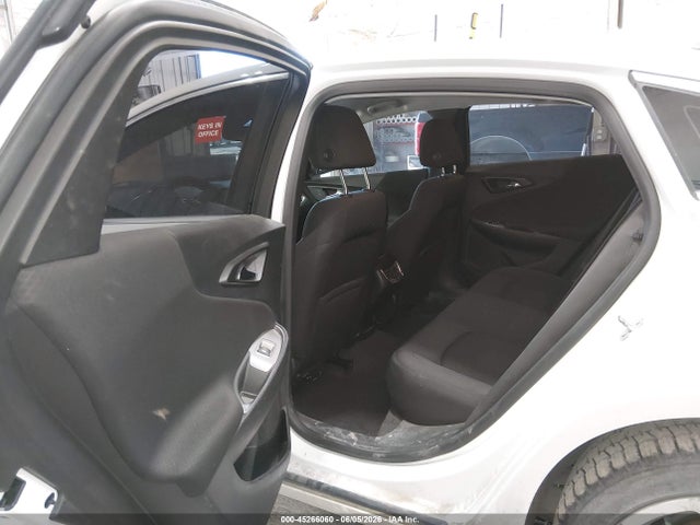 1G1ZD5ST3LF111068 Chevrolet Malibu Fwd Lt