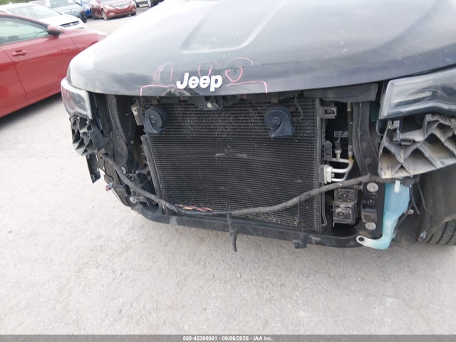 Продажа на аукционе авто 2017 Jeep Grand Cherokee Limited 4x4, vin: 1C4RJFBG6HC940279, номер лота: 45266061