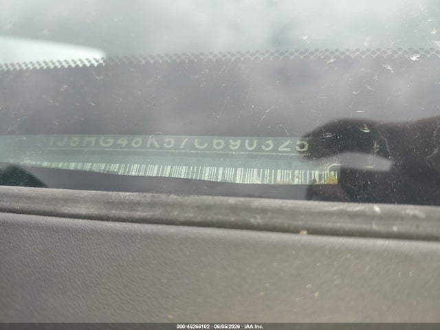 45266102 :رقم المزاد ، 1J8HG48K57C690325 vin ، 2007 Jeep Commander Sport مزاد بيع