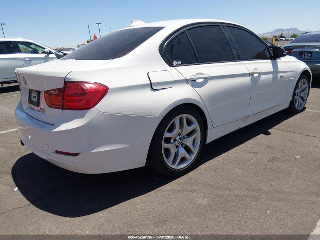 BMW 320i 2014 WBA3B1C52EK133940 Image 4