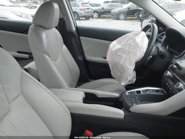 Honda Insight Touring 2019 19XZE4F95KE003525 Image 5