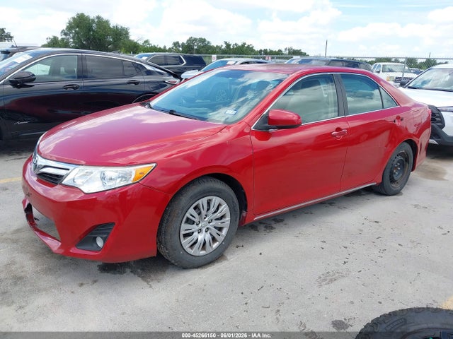 2014 Toyota Camry Le მანქანა იყიდება აუქციონზე, vin: 4T4BF1FK0ER371134, აუქციონის ნომერი: 45266150