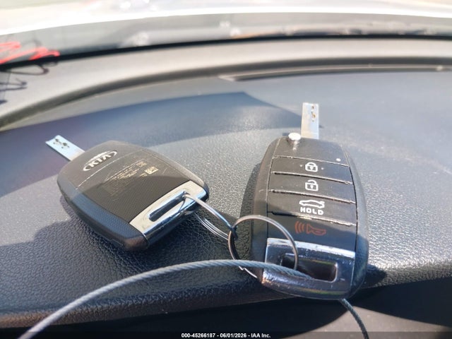Aukcja sprzedaży 2017 Kia Optima Lx, vin: KNAGT4L38H5133071, numer aukcji: 45266187