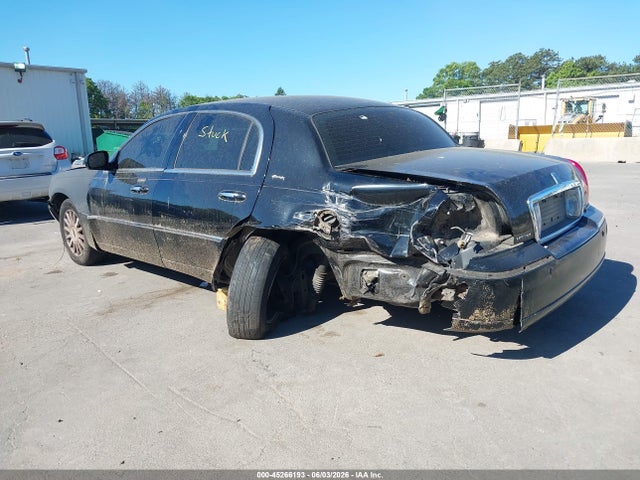 Aukcja sprzedaży 2004 Lincoln Town Car Ultimate, vin: 1LNHM83W74Y680133, numer aukcji: 45266193