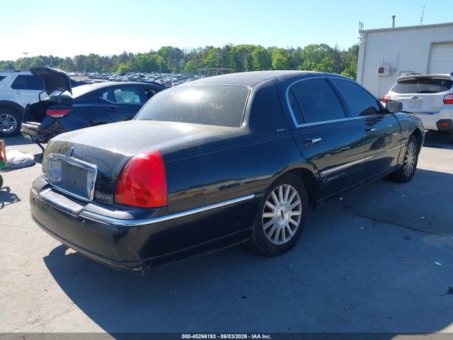 Aukcja sprzedaży 2004 Lincoln Town Car Ultimate, vin: 1LNHM83W74Y680133, numer aukcji: 45266193