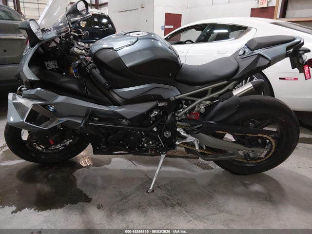 45266195 :رقم المزاد ، WB10P2302S6L81589 vin ، 2025 Bmw S 1000 Rr مزاد بيع