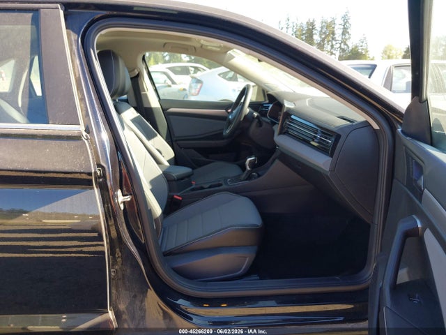 Продаж на аукціоні авто 2025 Volkswagen Jetta 1.5t Se, vin: 3VW7X7BU3SM083746, номер лоту: 45266209