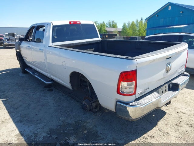 3C6UR5JL6LG141045 RAM 2500 Big Horn 4x4 8&#039; Box