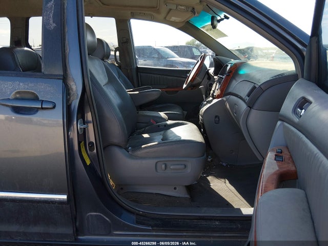 2006 Toyota Sienna Xle Limited მანქანა იყიდება აუქციონზე, vin: 5TDZA22C06S470008, აუქციონის ნომერი: 45266298
