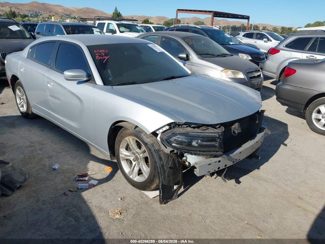 Dodge Charger Sxt Rwd 2019 2C3CDXBG3KH725633 Image 1