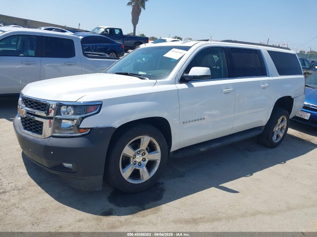 Chevrolet Suburban Lt 2017 1GNSCHKC7HR408063 Image 2