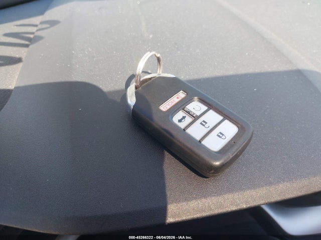 Продажа на аукционе авто 2016 Honda Civic Ex-t, vin: 2HGFC1F37GH647186, номер лота: 45266322