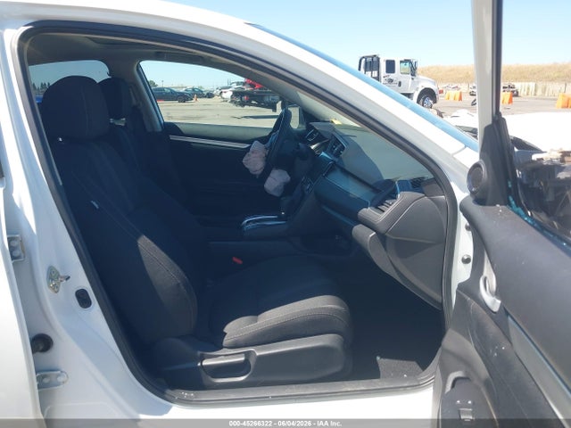 Продажа на аукционе авто 2016 Honda Civic Ex-t, vin: 2HGFC1F37GH647186, номер лота: 45266322