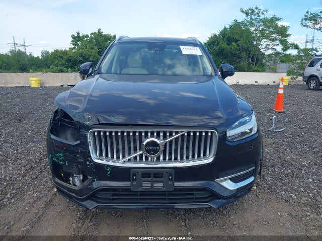 Продаж на аукціоні авто 2023 Volvo Xc90 B5 Plus, vin: YV4L12PNXP1982869, номер лоту: 45266323