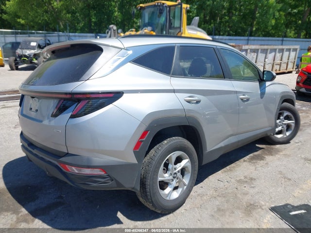 Hyundai TUCSON SEL 2023 5NMJBCAEXPH220329 Image 4