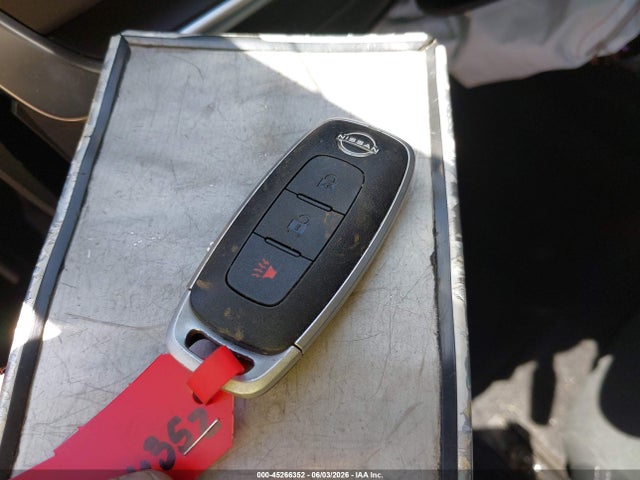 5N1BT3AA9PC928998 Nissan Rogue S Fwd